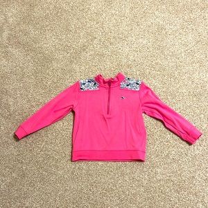 Vineyard vines